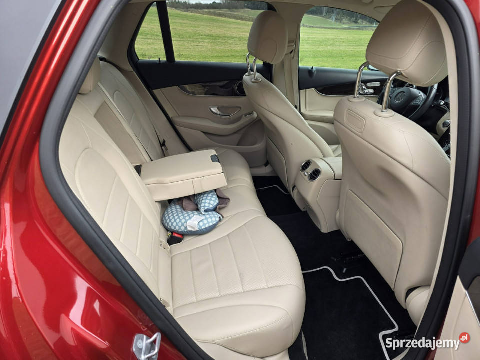 Mercedes GLC 300 zadbany ceramika serwisie I ESP