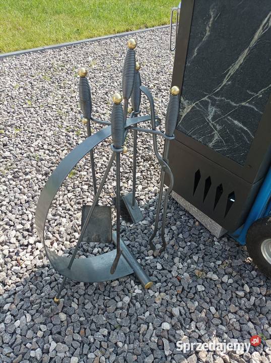 Kominek stalowo granitowy do salonu na drewno Biokominki Lubartów