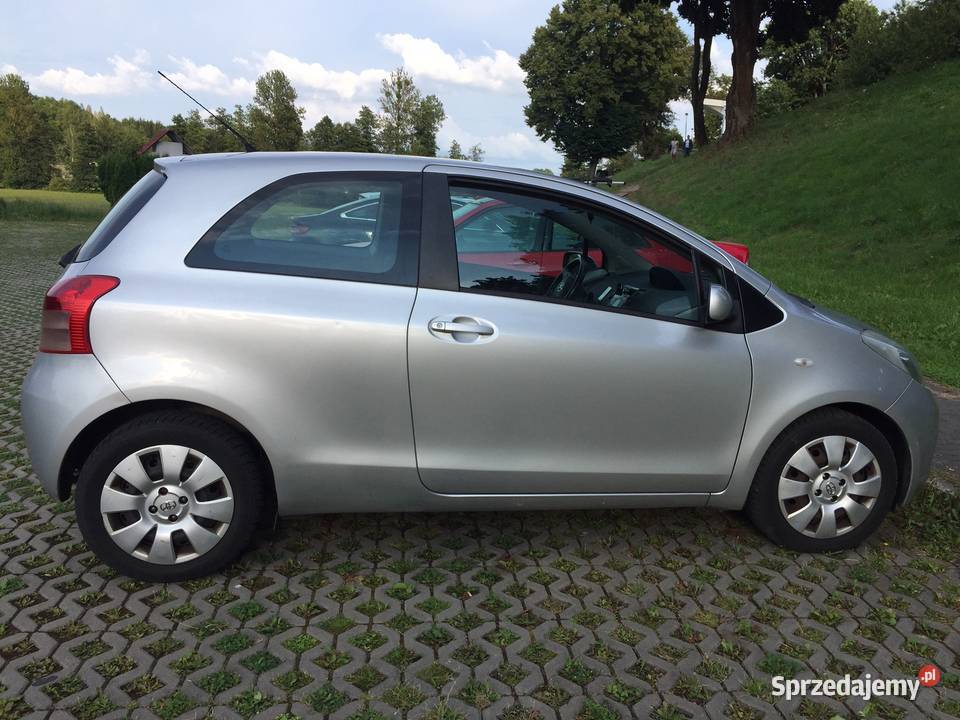 Toyota Yaris II benzyna poj 13 2007 155 000 Warszawa