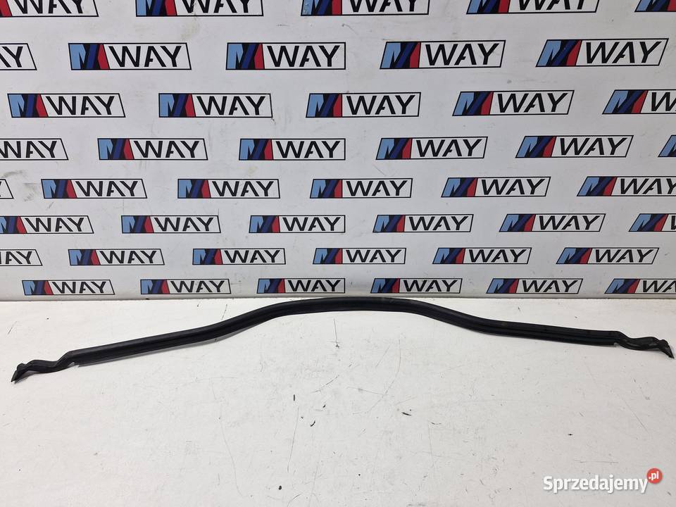 7034163 BMW E60 E61 USZCZELKA MASKI KOMORY