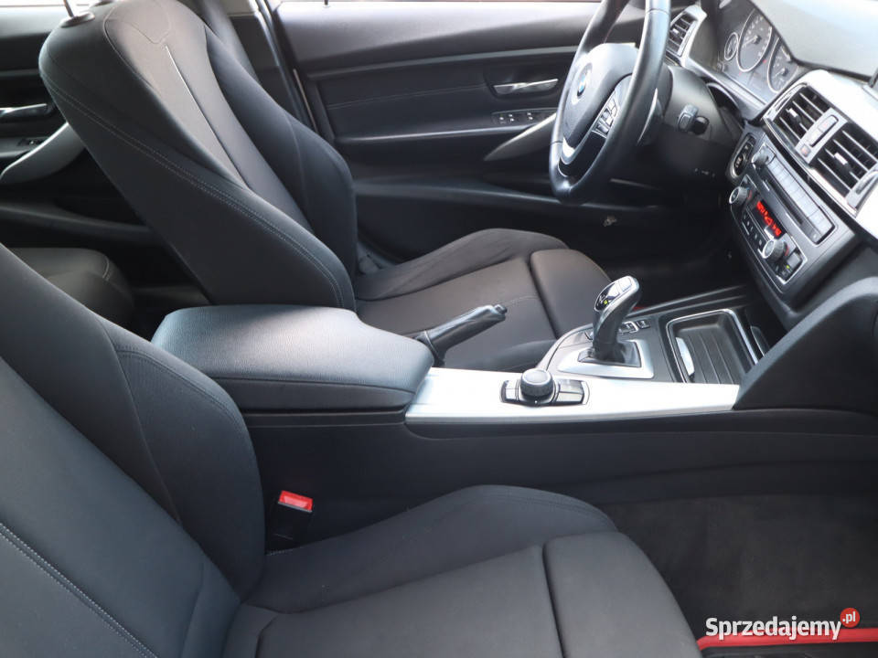 BMW 3 320 i xDrive komputer pokładowy Katowice