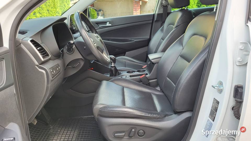 Hyundai Tucson wersja PREMIUM 16 CRDi 2019r 1600cm3 wielkopolskie Koło