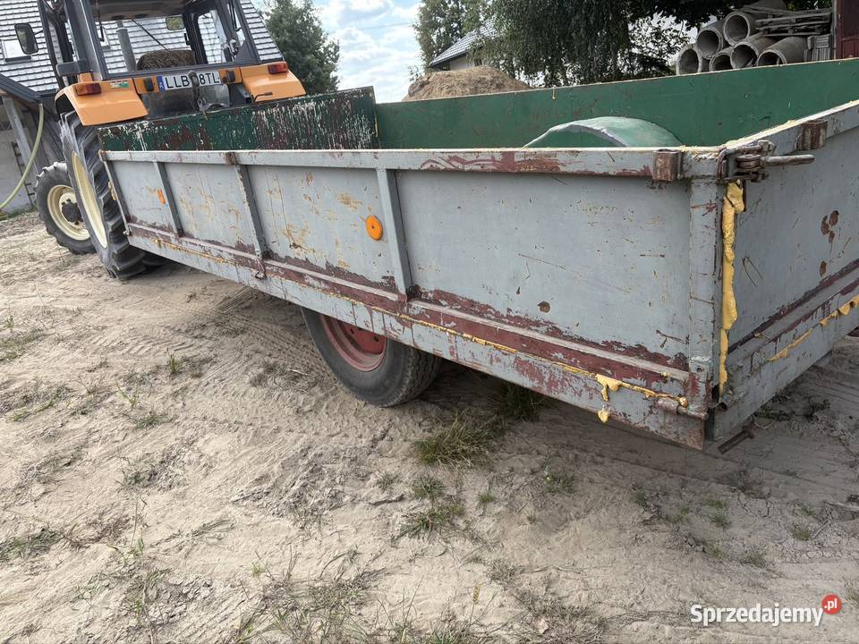 Przyczepa rolnicza jednoosiowa