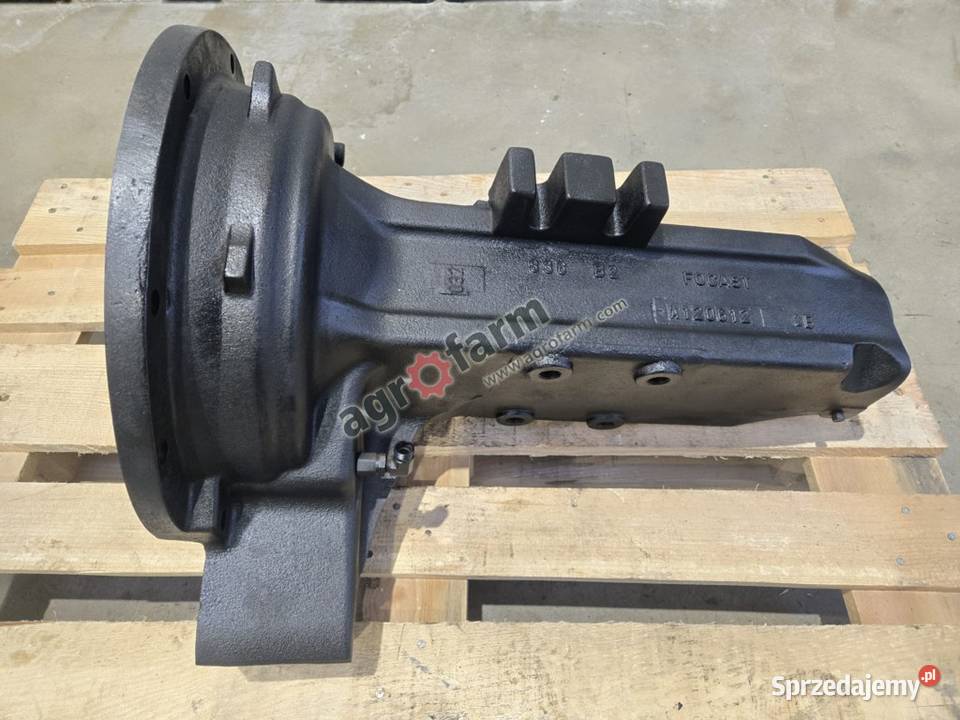 Obudowa tylnej zwolnicy Massey Ferguson 6465 Tylny most