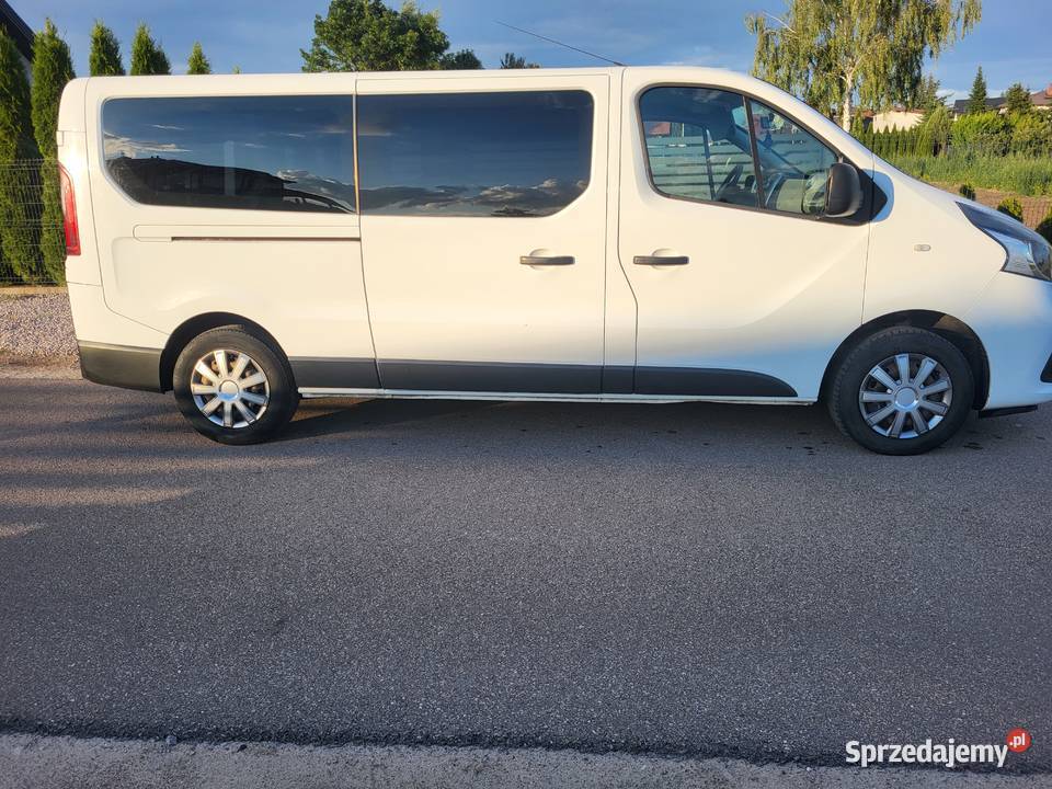 Renault trafic 9 osobowy 2017 Miedniewice