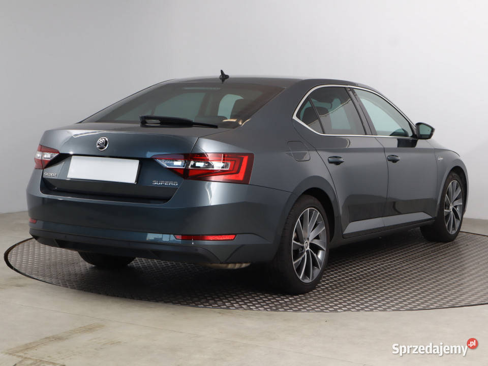 Skoda Superb 20 TSI Bielany Wrocławskie