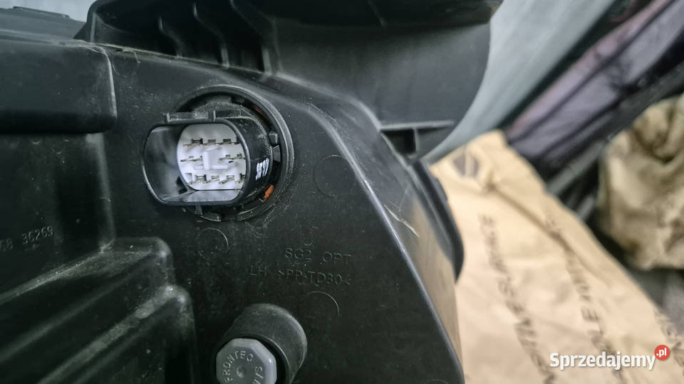 Kia Niro komplet lamp oryginalnych przednich Led