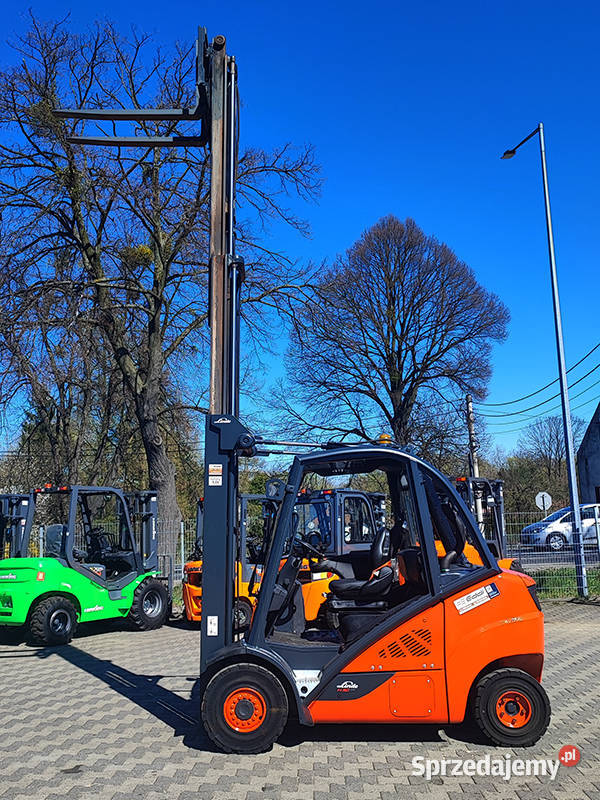 Wózek widłowy Linde H30D02 diesel 3 tony triplex Motoryzacja