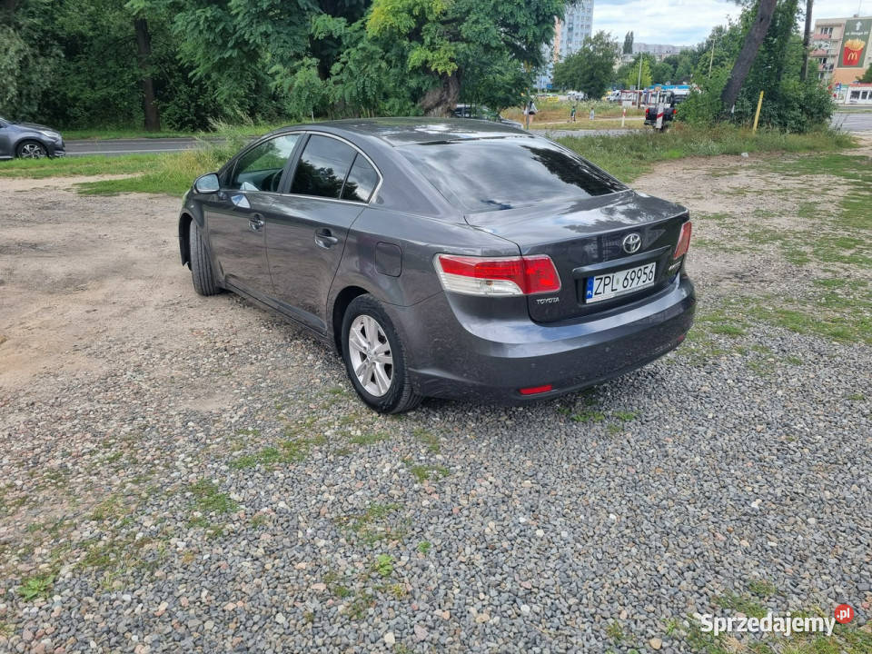 Toyota Avensis 130KM Szczecin