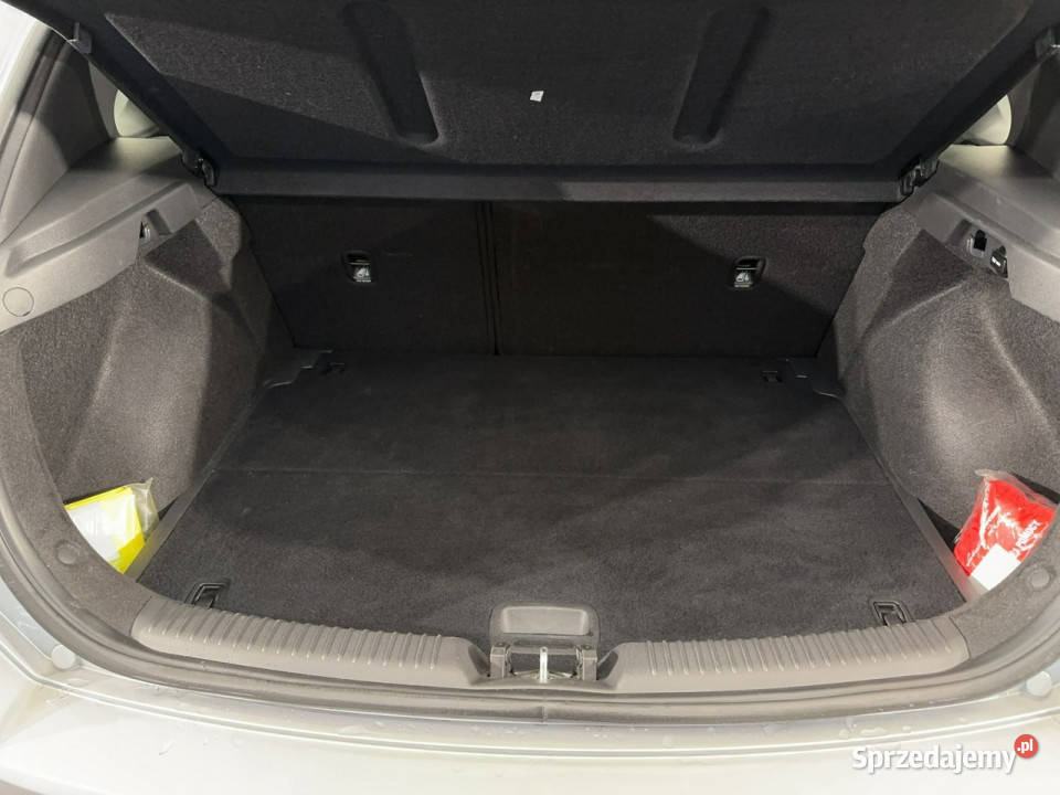 Hyundai i30 VAT 23 Modern 15DPI 110 M6 2022 r i30