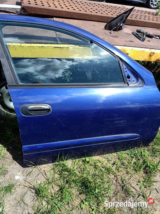 Drzwi prawe przednie przód nissan almera n16 Szczecin sprzedam
