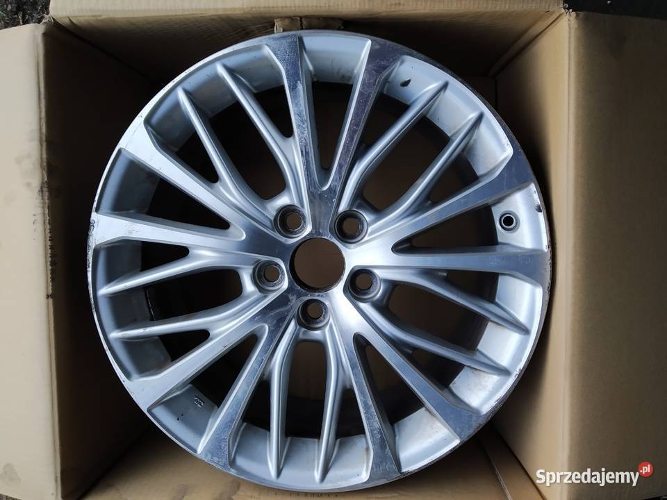 2sz Felgi aluminiowe Toyota Camry 18 XV70 8x18 śląskie Katowice sprzedam