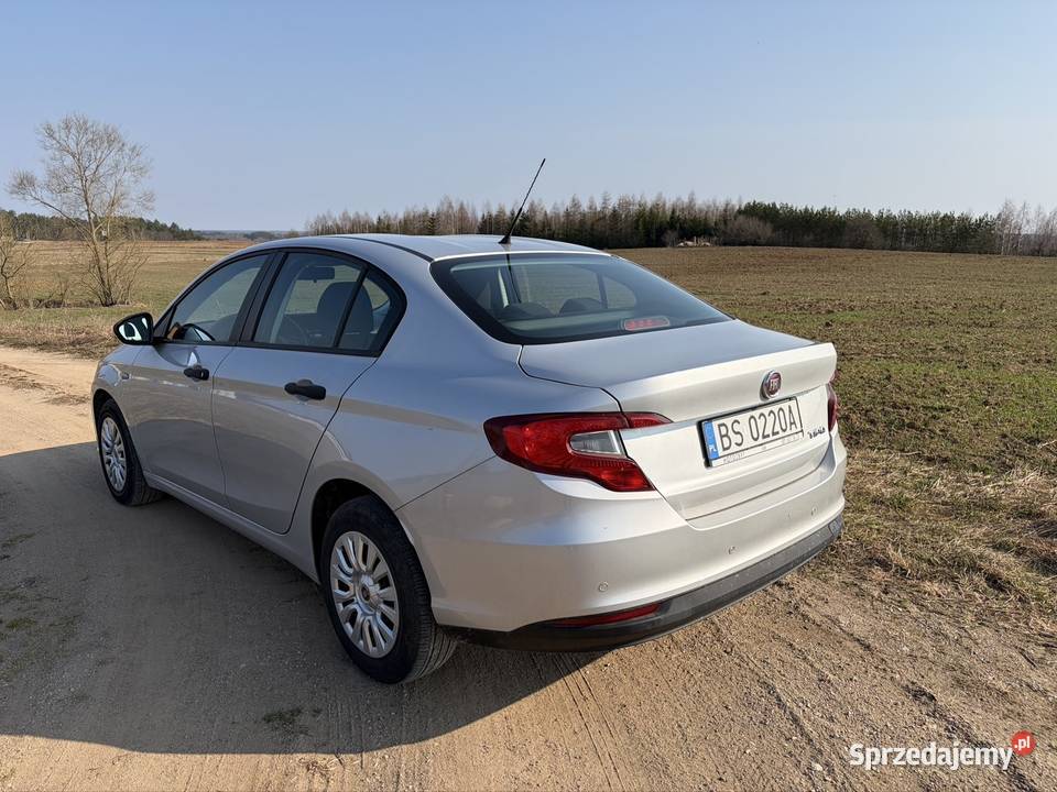 Fiat Tipo 2019 pierwszy właściciel salon Polska Warszawa sprzedam