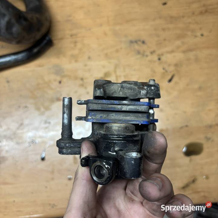 Zacisk hamulcowy tylni Nissin Honda CR 125 250 Bielawa sprzedam