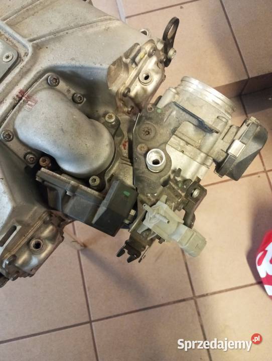 przepustnica bypass 057128063D 30 tfsi kompresor Andrychów