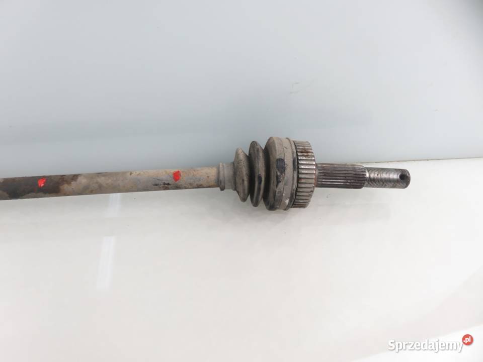 PÓŁOŚ PRAWA TYLNA NISSAN QASHQAI I 20 dCi