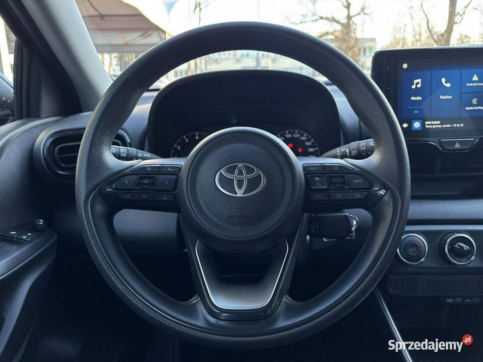 Toyota Yaris 15 VVTi Active salon Polska Zarejestrowany w Polsce
