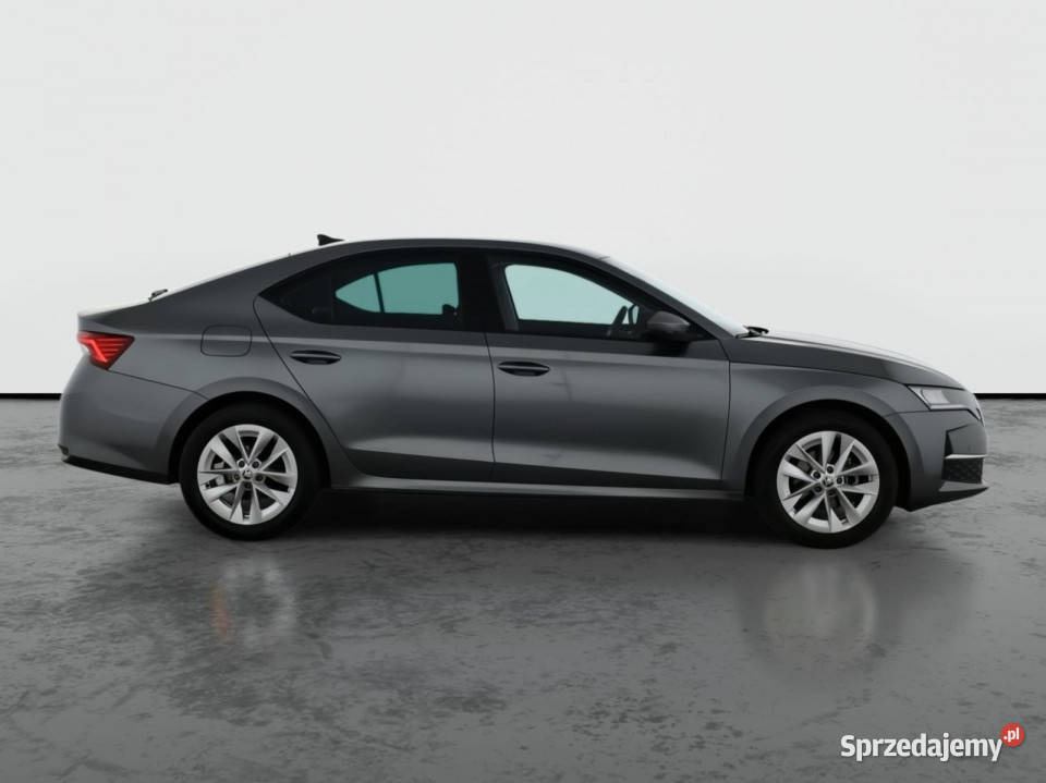 Skoda Octavia 15 eTSI mHEV radio Piaseczno