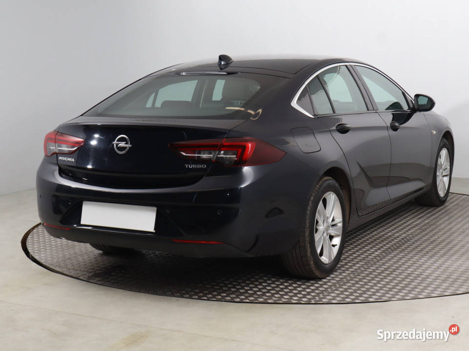 Opel Insignia 15 Turbo 121KM
