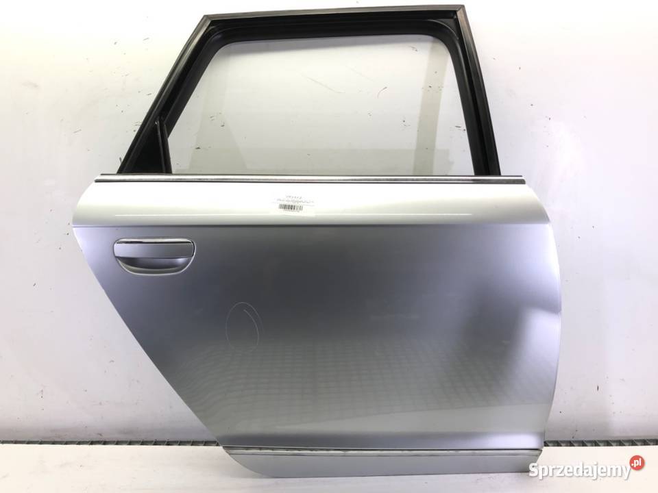 DRZWI PRAWY TYŁ AUDI A6 C6 Kombi 0411