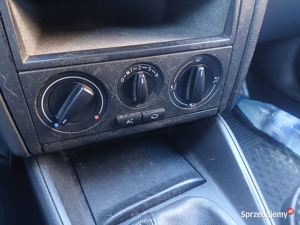VOLKSWAGEN GOLF IV16GAZ Kraków