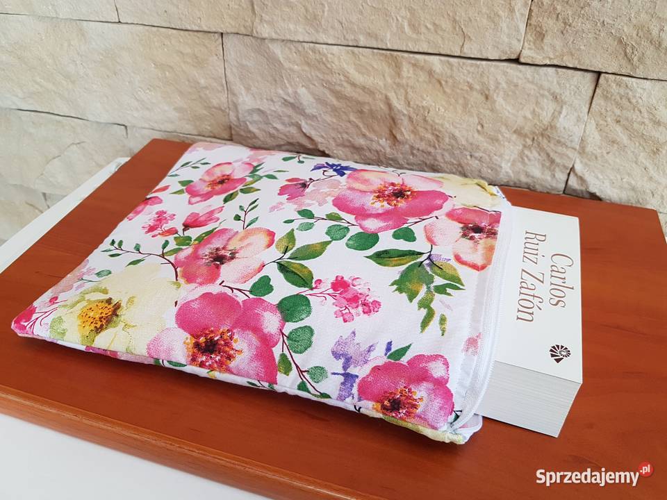 Etui otulacz ochraniacz na książkę z suwakiem 1 Dąbrowa Górnicza