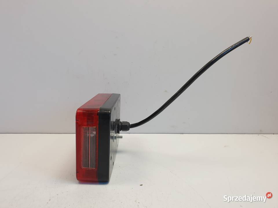 LAMPA TYLNA ZESPOLONA DO PRZYCZEP Lampy tylne Janów