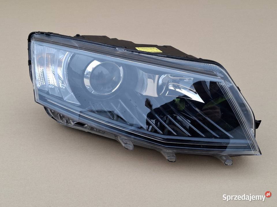 SKODA OCTAVIA 3 III REFLEKTOR PRAWY BIXENON LED sprzedam