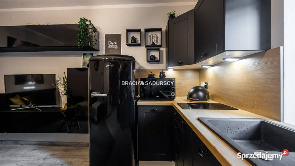 Mieszkanie Kraków Mogilska 166m2 1 pokój Nieruchomości