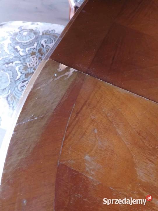 Ludwiki stół okrągły plus pięć krzeseł pomorskie Gdańsk