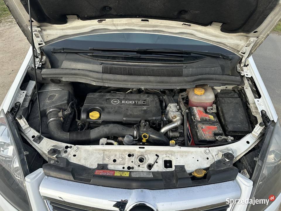Opel Zafira B 2013 7 osób 17 D 222 Przebiegu Oława