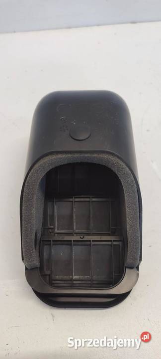 SKODA KAROQ KRATKA WENTYLACYJNA TYŁ 575819676 sprzedam