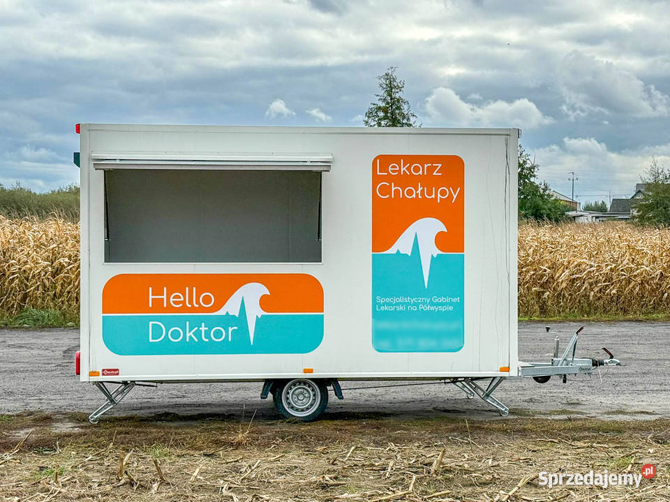 Przyczepa gastronomiczna 4 m zarejestrowana ręki