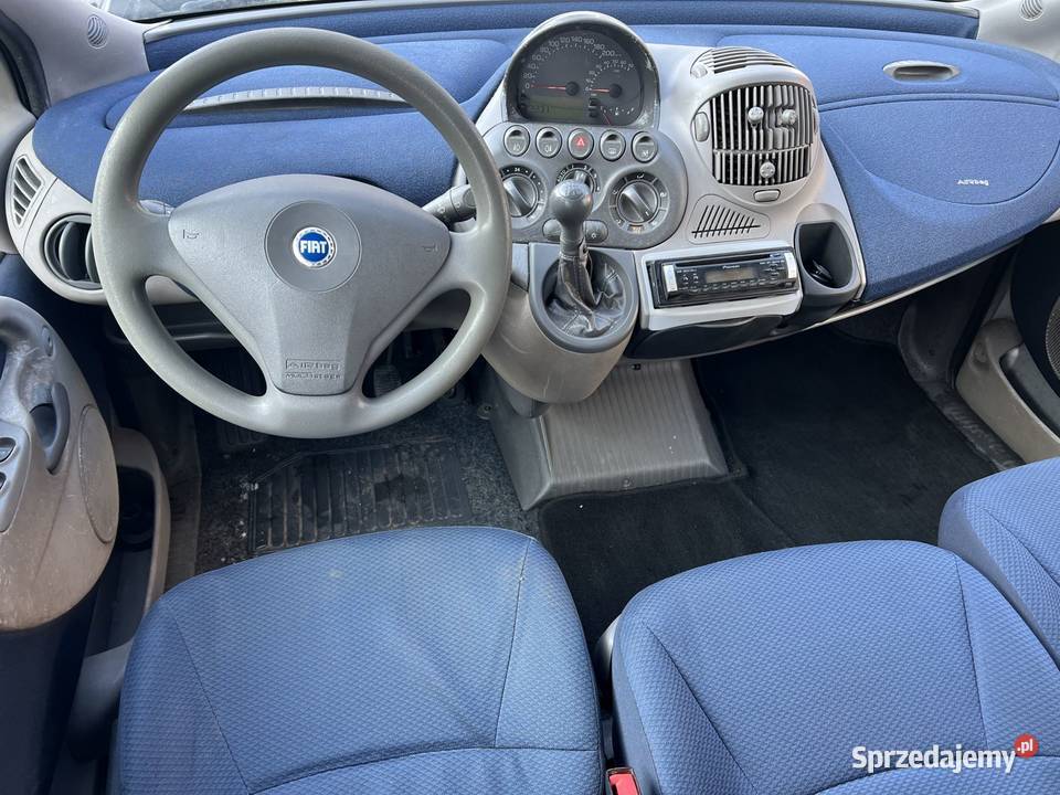 Fiat Multipla 19 JTD 116 2004r Rok produkcji 2004 Zielona Góra