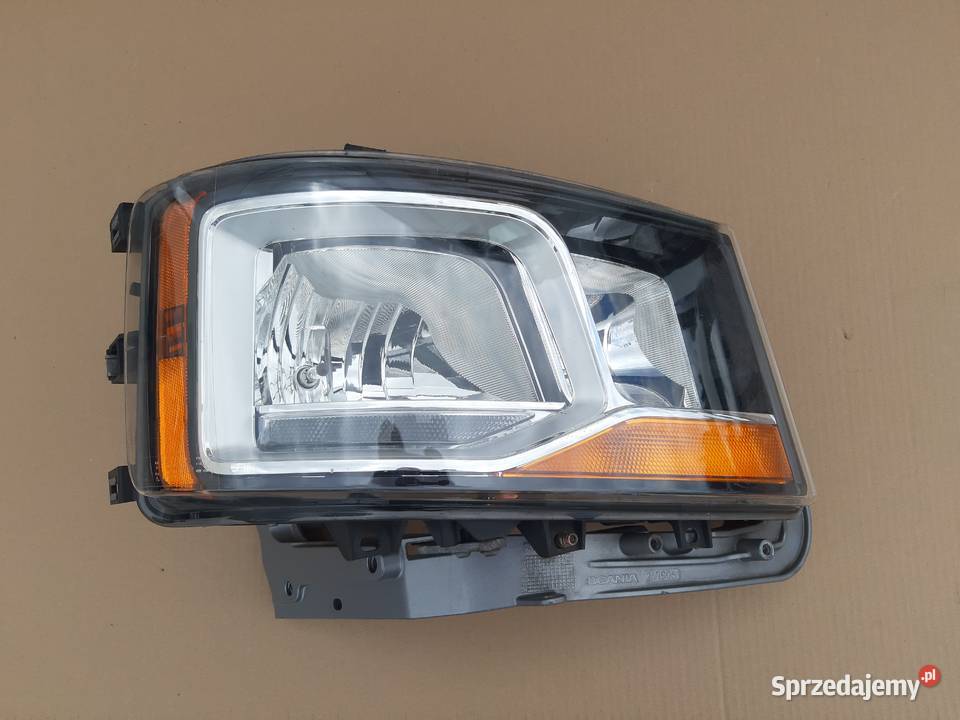 SCANIA R S REFLEKTOR PRAWY LAMPA 2655843 lubuskie Trzciel