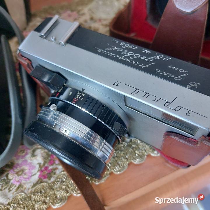 Stare aparaty fotograficzne swiatlomierz Aparaty