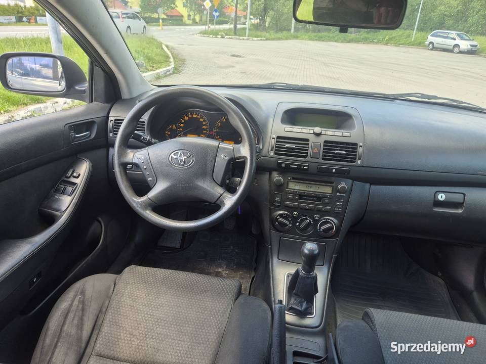 Toyota Avensis 16 benz 110 Sprawna KLIMA Jeden Bujaków