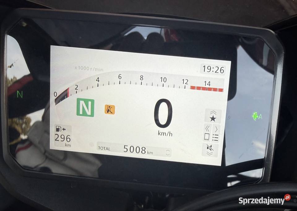 Honda CBR650R eclutch 2025r niski przebieg Ostrowite