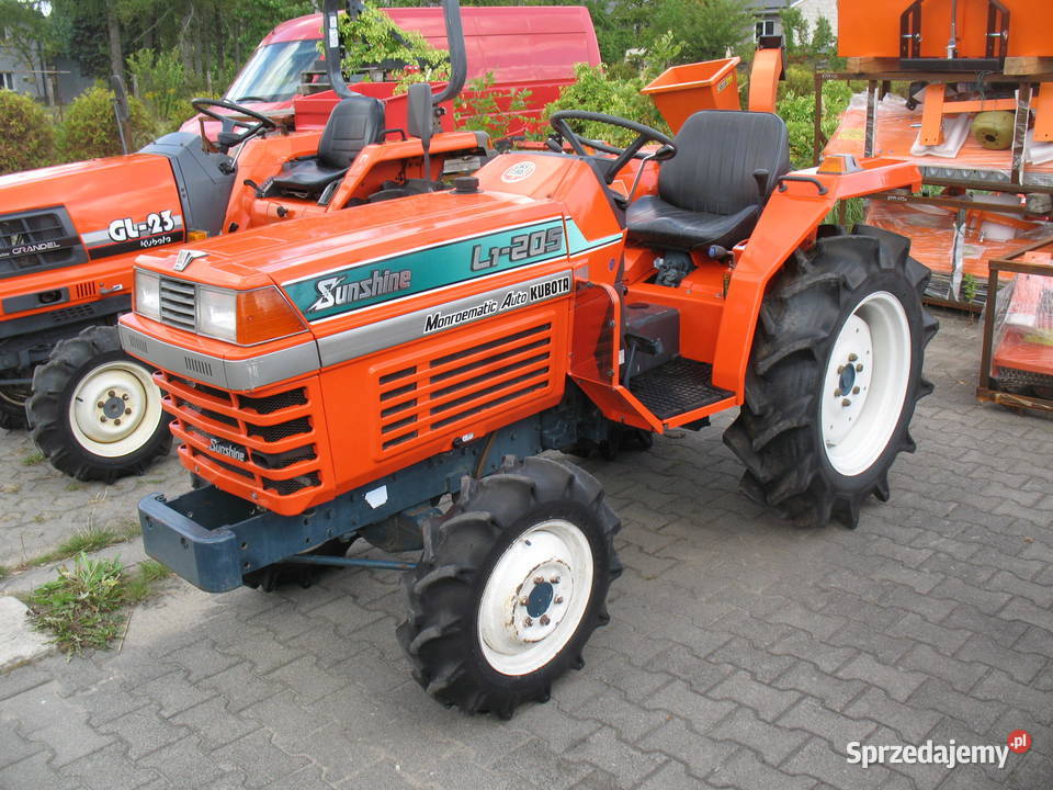 Kubota L1 4x4 Sadownik do platform borowka tunel Mroków