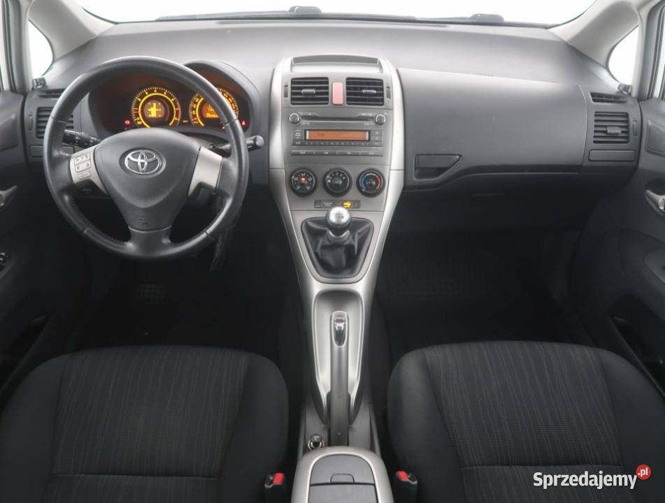 Toyota Auris 16 Dual VVTi światła przeciwmgielne Bielany Wrocławskie sprzedam