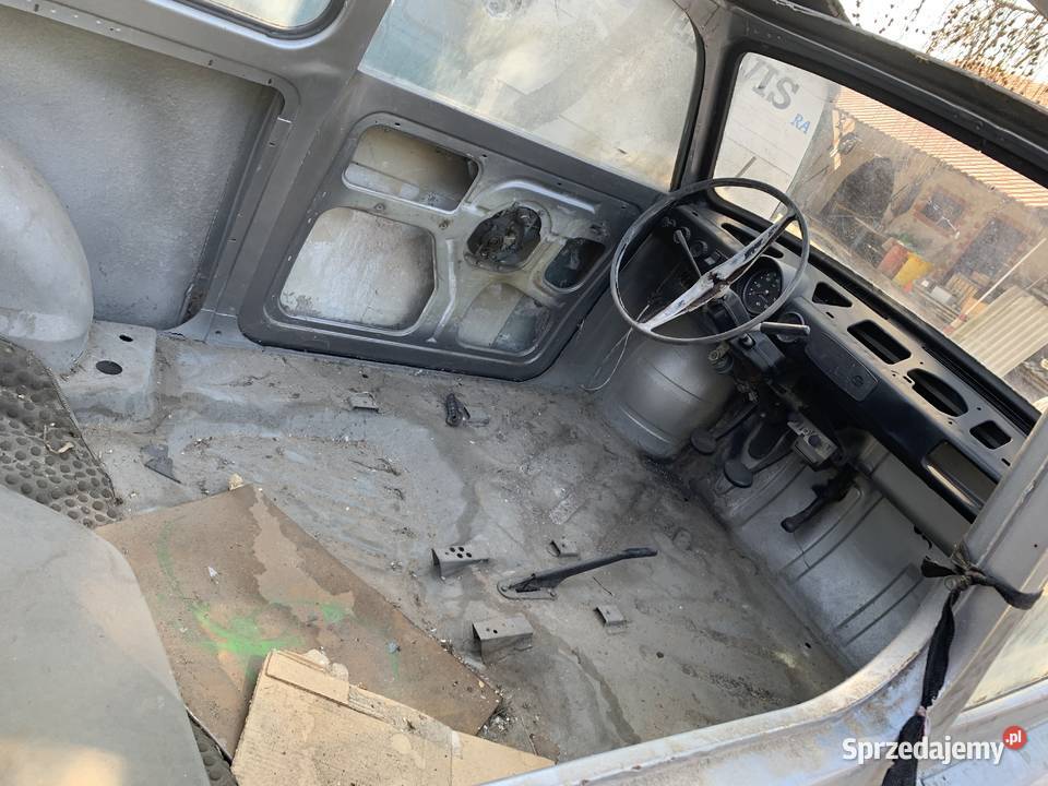 Trabant kabrioletkaroseria lakierowaniu Warszawa