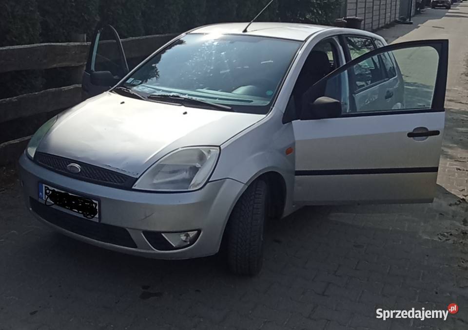 Sprzedam używany samochód osobowy marki Ford 342000km Daszewice