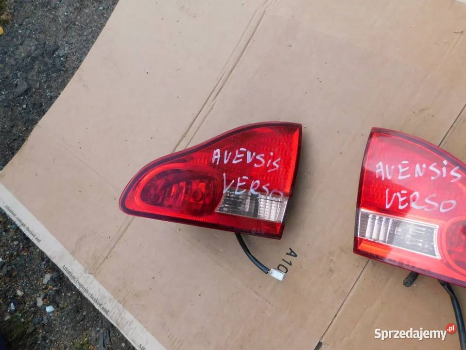 avensis verso lampa lewa WYSYŁKA osobowe Żory