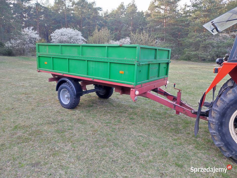 Przyczepa rolnicza jednoosiowa wywrotka nieuszkodzony