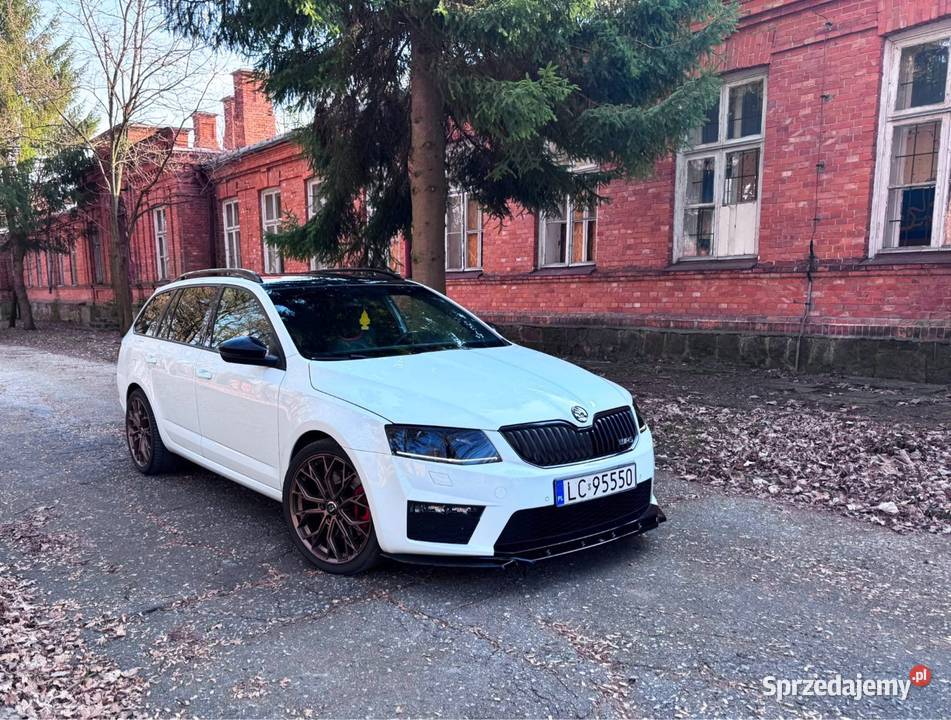 Skoda Octavia III RS 2015r hak