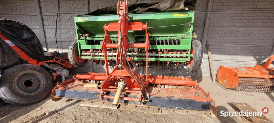 Siewnik zbożowy Hassia DK300 Słupca sprzedam