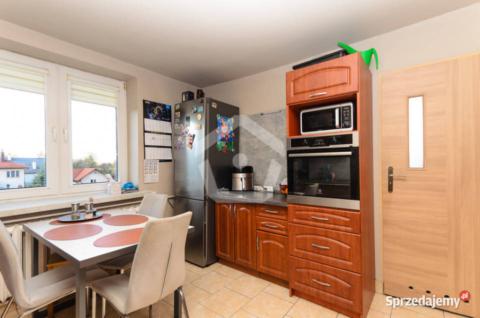 Dom 3 kondygnacyjny Trzciana gm Świlcza