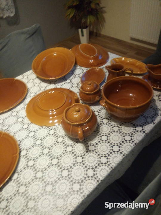 Sprzedam zabytkowe naczynia francuskiej firmy Wojnicz sprzedam