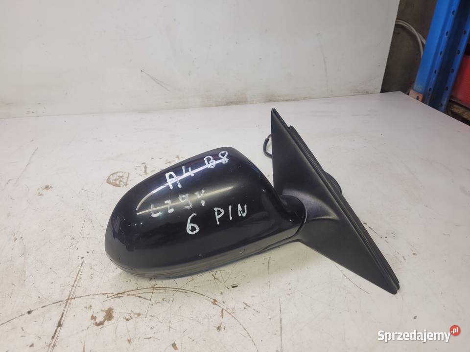 LUSTERKO PRAWE AUDI A4 B8 LIFT LZ9Y 6PIN UK Przystajń sprzedam