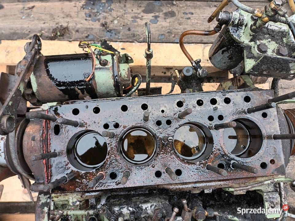 Blok silnik Perkins 3154 inne części Bukowie